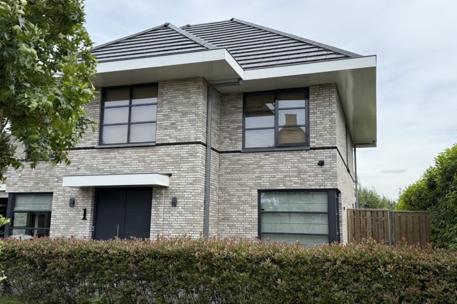 Gevel en kozijnen, vrijstaande woning